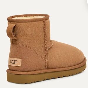 UGG Classic Mini II Boot